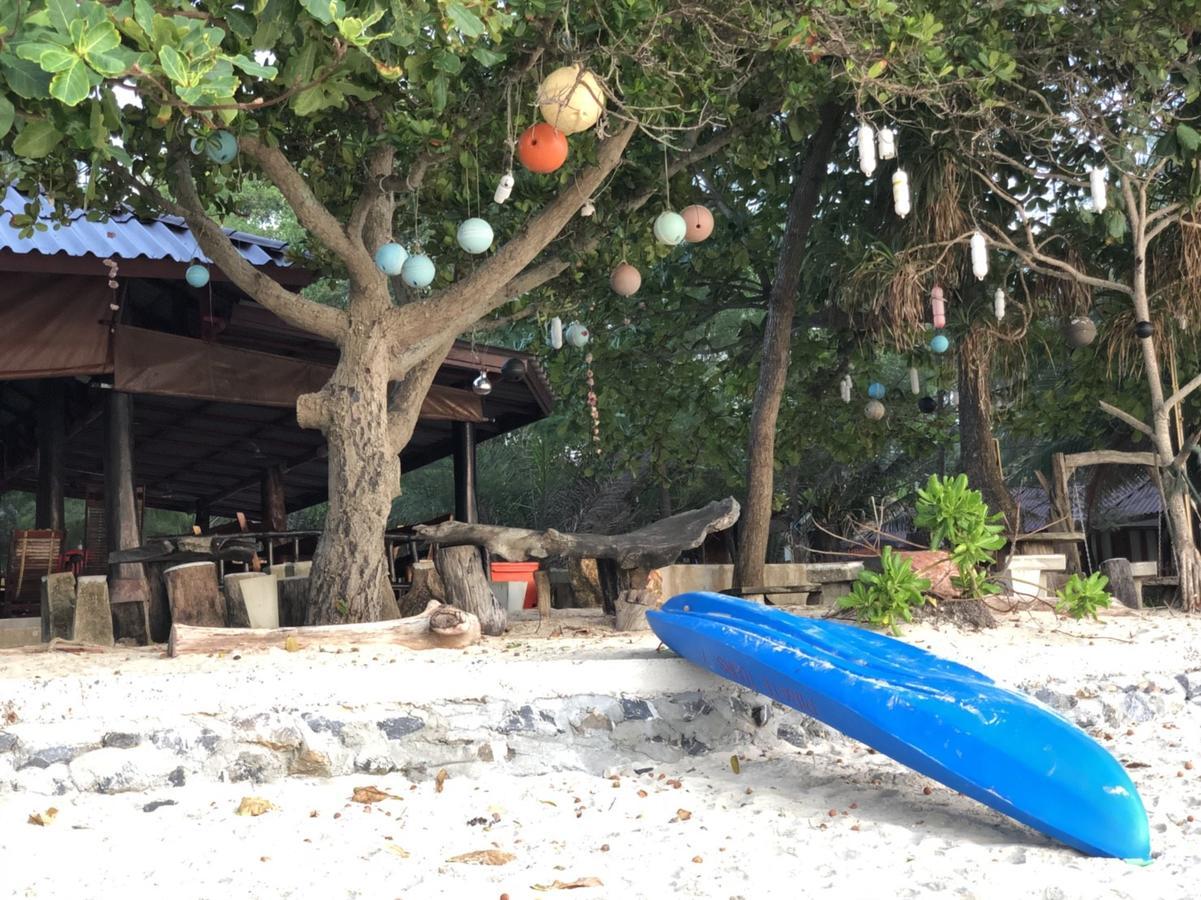 Baanchaylay Resort Khanom Ngoại thất bức ảnh