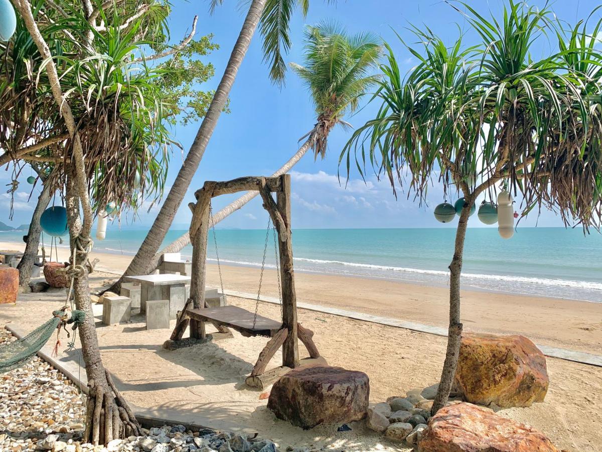 Baanchaylay Resort Khanom Ngoại thất bức ảnh